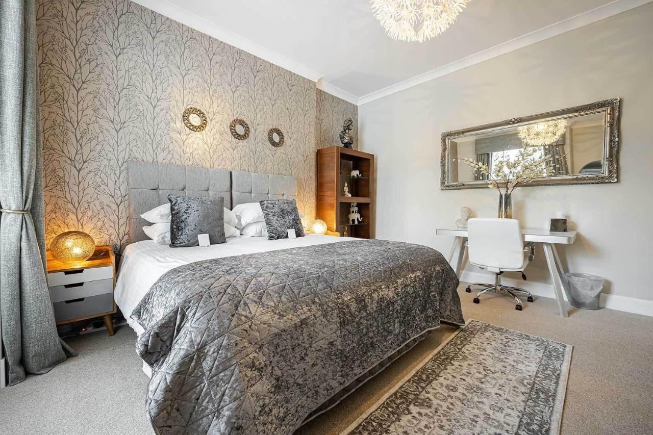 Carmel Apartments Falkirk Chambre photo