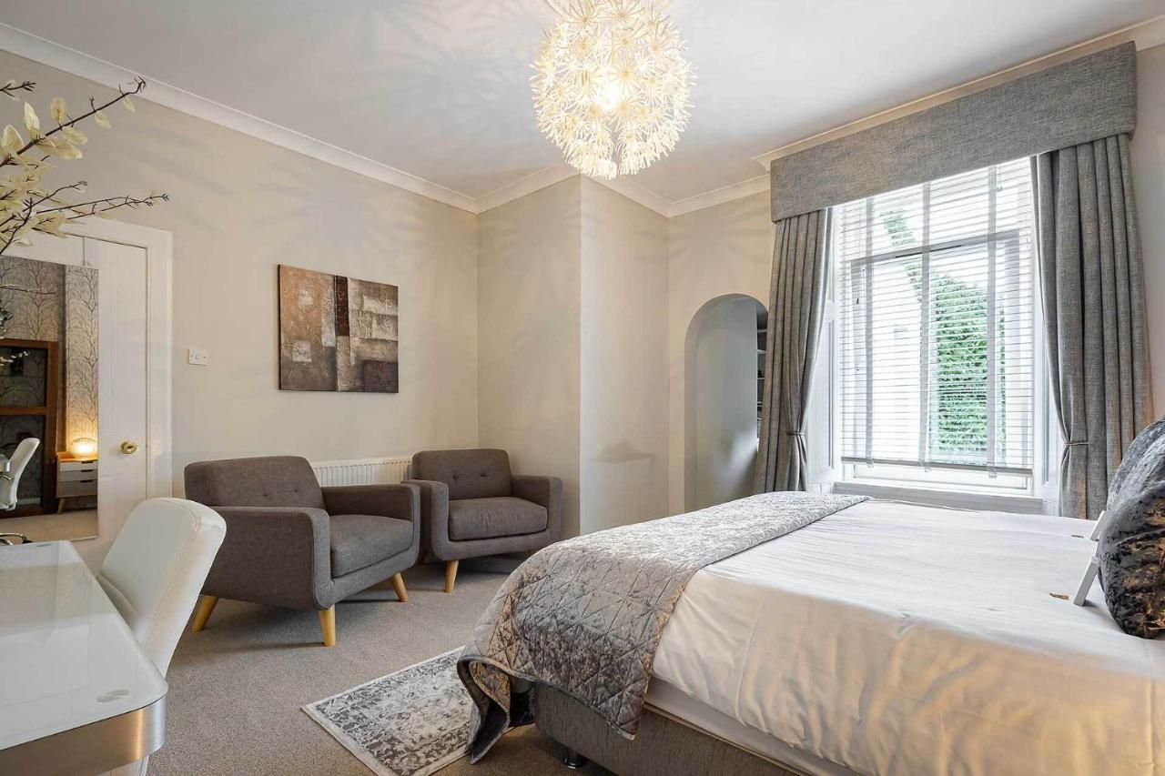 Carmel Apartments Falkirk Chambre photo