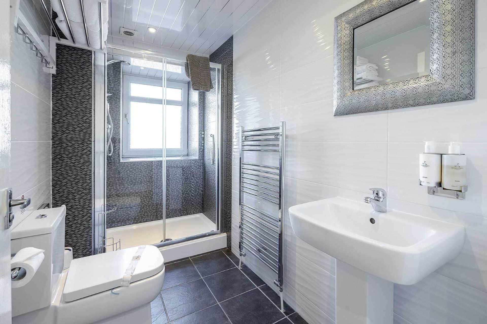 Carmel Apartments Falkirk Chambre photo