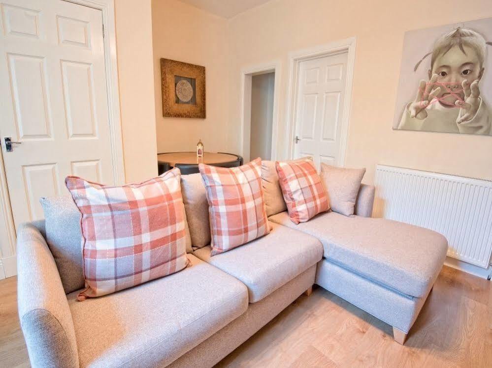 Carmel Apartments Falkirk Extérieur photo